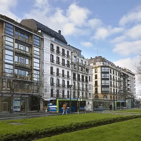 Boulevard 2 By Feelfree Apartment *